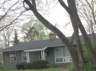 1605 S Hillcrest St, Urbana, IL