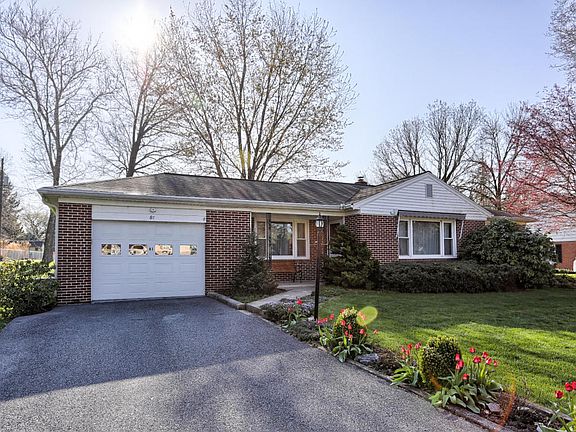 3rd image of 81 Landis Dr