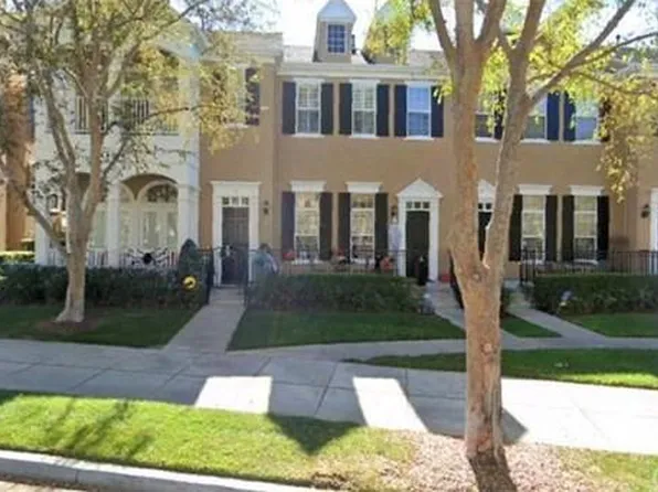 24012 Bridgeport Ln Unit 11, Santa Clarita, CA 91355