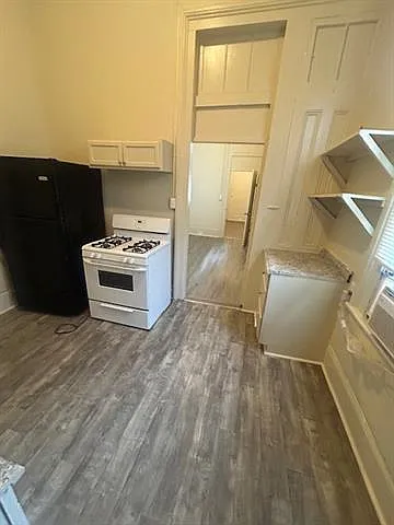 2119 Josephine St — Photo 11