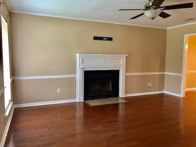 3400 Zephyr Dr — Photo 3
