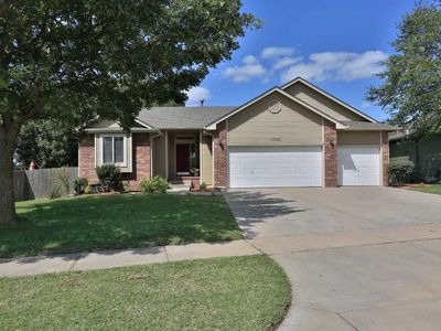 1706 E Southridge Cir, Derby, KS, 67037
