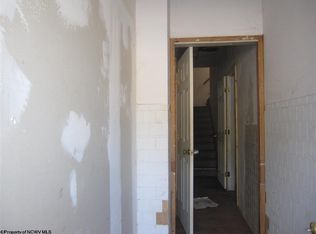110 E Main St, Salem, WV 26426
