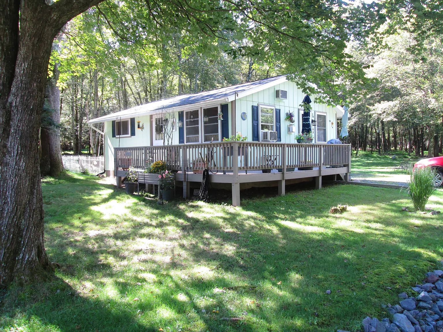 76 Woodland Rd — Photo 1
