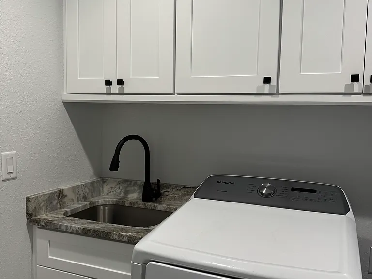 225 Overbrook St — Photo 11