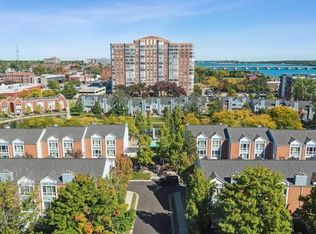 250 E Harbortown Dr APT 307, Detroit, MI 48207