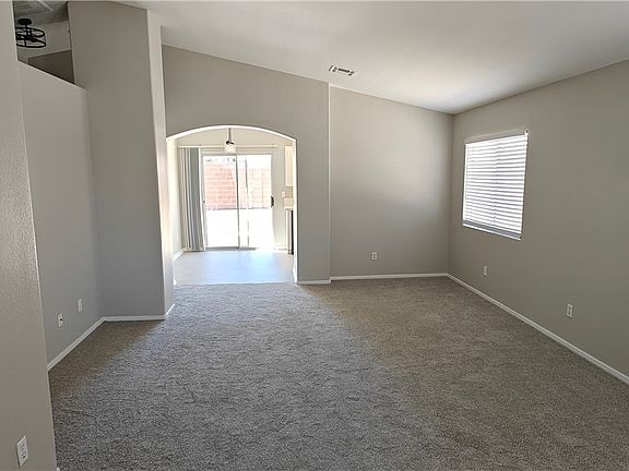 5th image of 6615 Elk Creek Ln