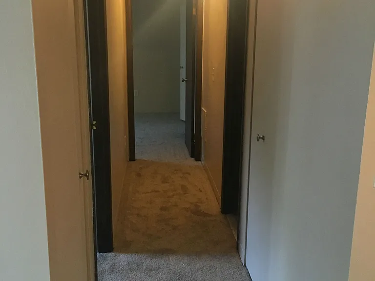 Trenton Place Apartments — Photo 35
