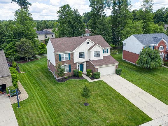2nd image of 1739 Hunters Wood Ct