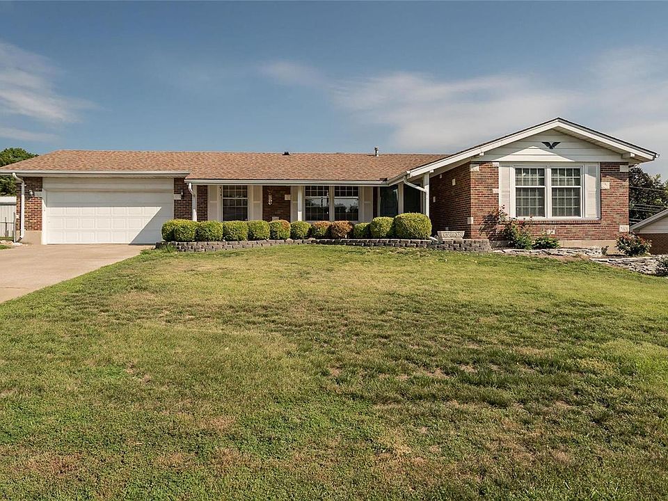 1st image of 3013 Mamelles Dr
