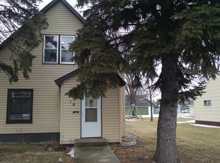 14 Main St W, Melrose, MN 56352