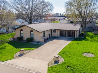 508 8th St, Princeton, IL 61356