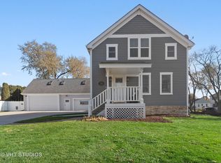 726 S Harrison St, Batavia, IL 60510