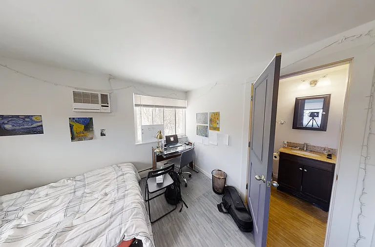 1550 Jones Dr #1550-3 — Photo 1