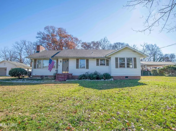 404 Douglas Ln, Clinton, TN 37716
