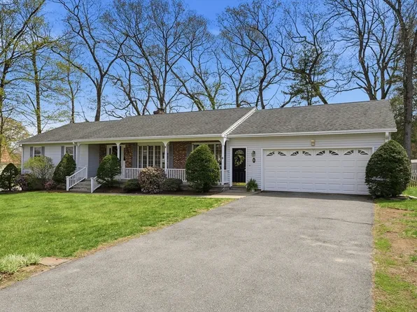 9 Jennifer Dr, West Springfield, MA 01089