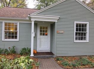 201 Alden Dr, Madison, WI 53705