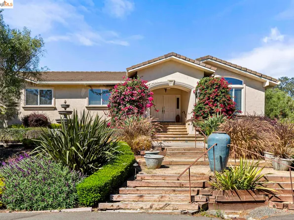 4363 Turner Ave, Oakland, CA 94605