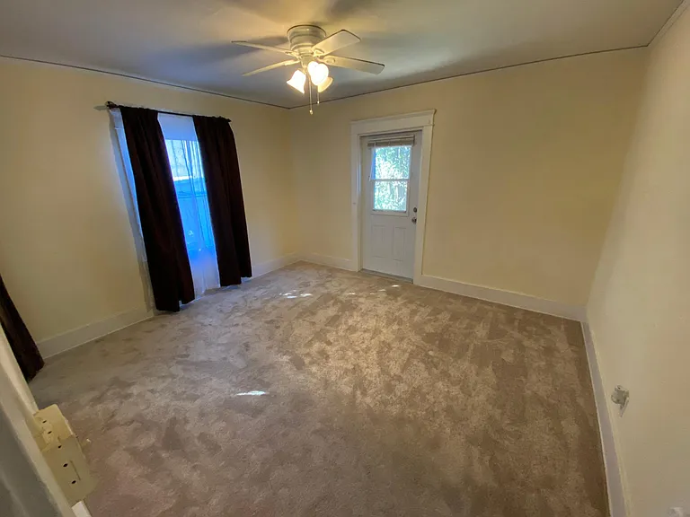 Rear bedroom