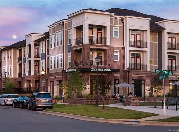 3rd image of 16311 Holly Crest Ln APT 202