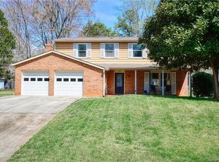 7316 Rollingridge Dr, Charlotte, NC 28211