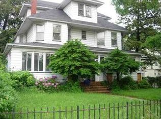 197 Park Ave, East Orange, NJ 07017