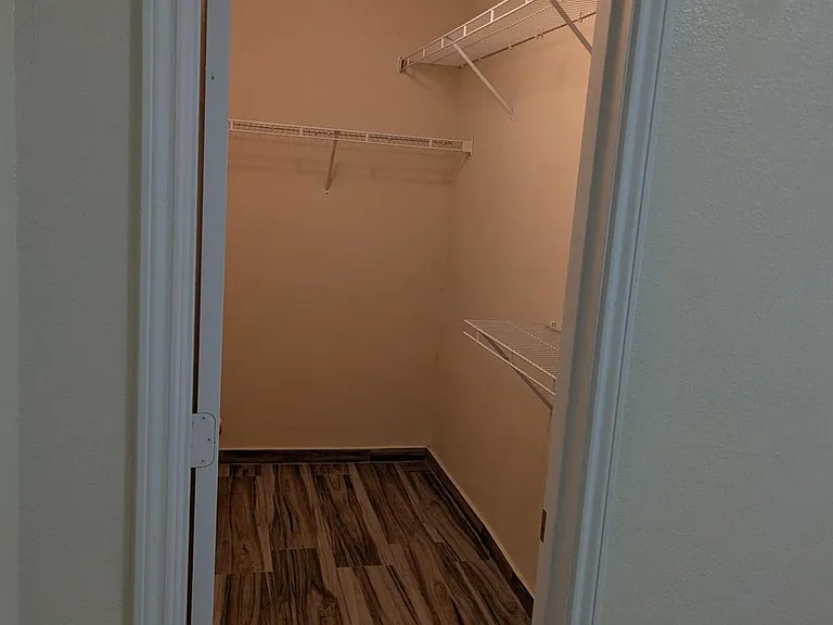 4035 Cary Creek Dr — Photo 7