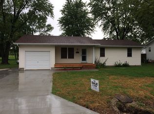 401 E First St, Belle, MO 65013