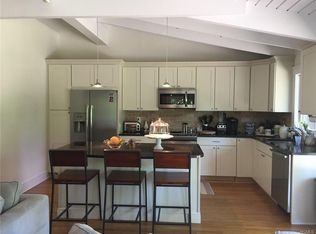 27 Kirby Ln N, Rye, NY 10580