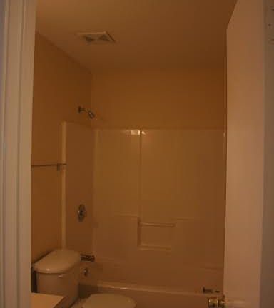 2nd image of 1068 Magnolia Ln