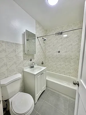 Rented by EXR | media 6