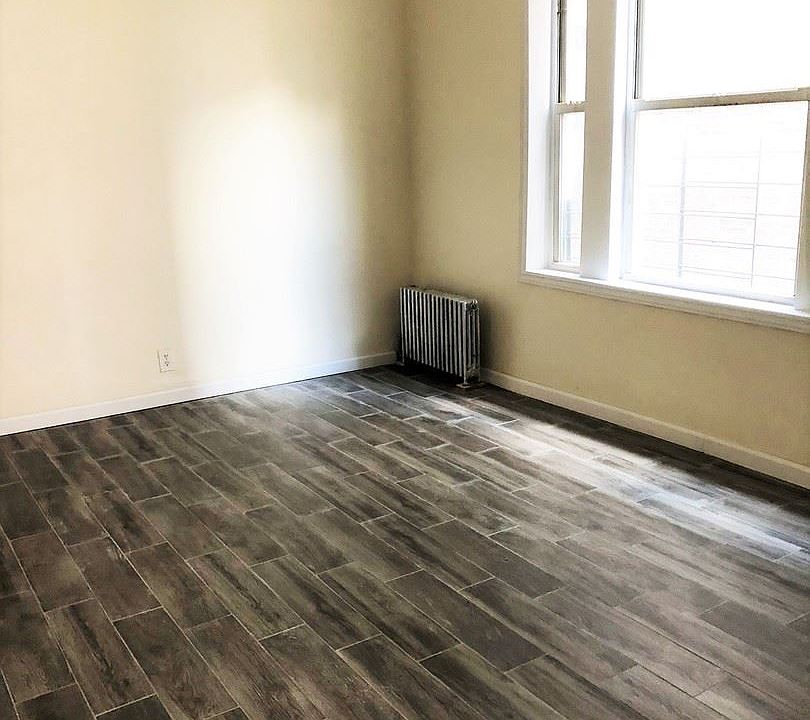 2nd image of 2311 Crotona Ave APT 3