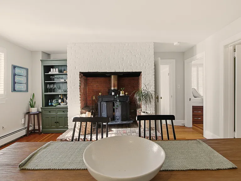 28 Kay St #3 — Photo 7