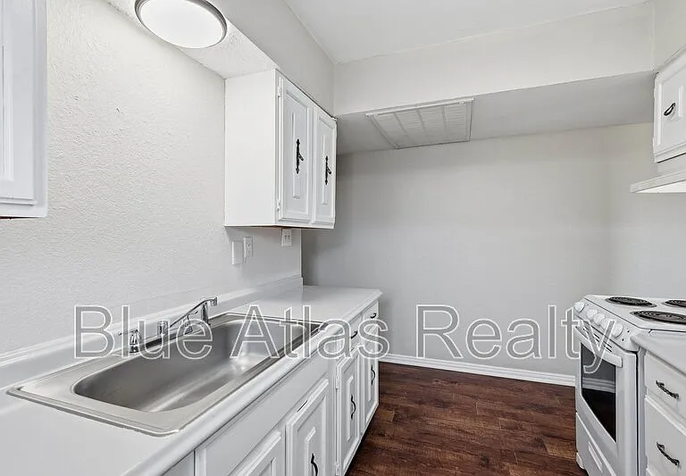 116 Arrowhead St #A — Photo 7
