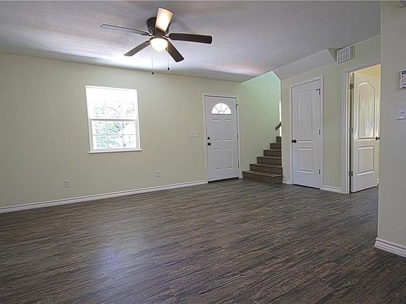 4th image of 396 El Tesoro St