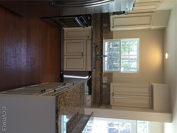 3rd image of 8900 Ringview Dr #Ea