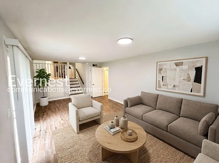 130 Roberta Dr — Photo 6