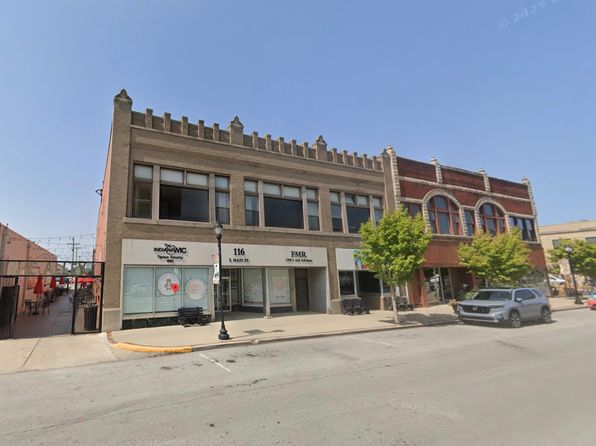 116 1/2 S Main St #205