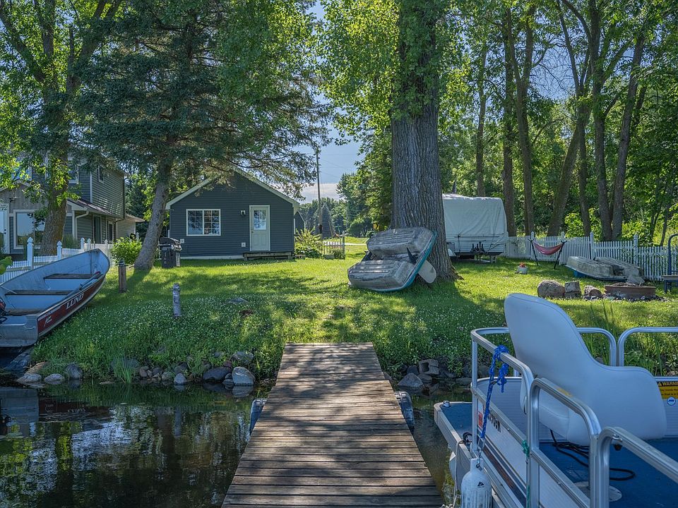 1st image of 761 Horse Lake Ln