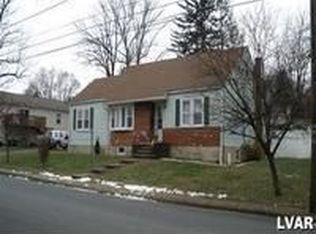 606 Pennsylvania Ave, Roseto, PA 18013