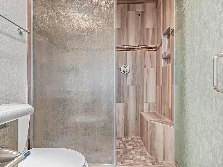 1028 E Hermosa Dr — Photo 16