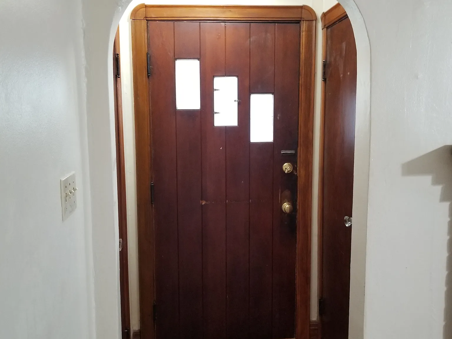 3 bed, 1234 sqft, $1,550 — Photo 2