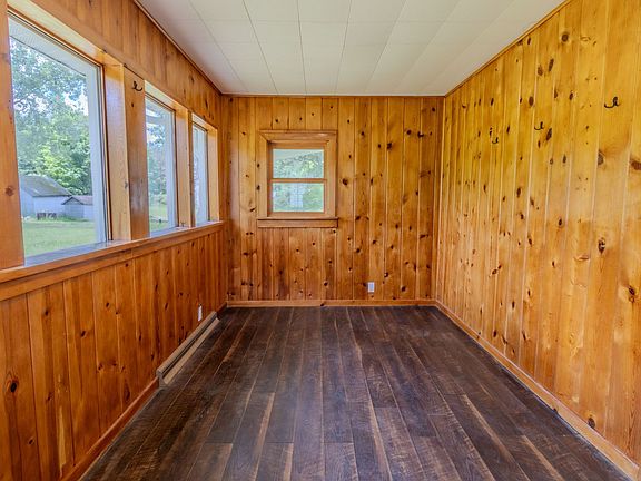 2nd image of 3430 Voice Rd