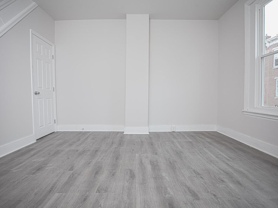 1st image of 2426 N Opal St #4005