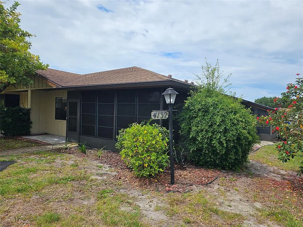 2 bed, 2.0 bath, 1044 sqft, $2,900 — Photo 4