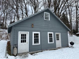 1045 Main St, Housatonic, MA 01236
