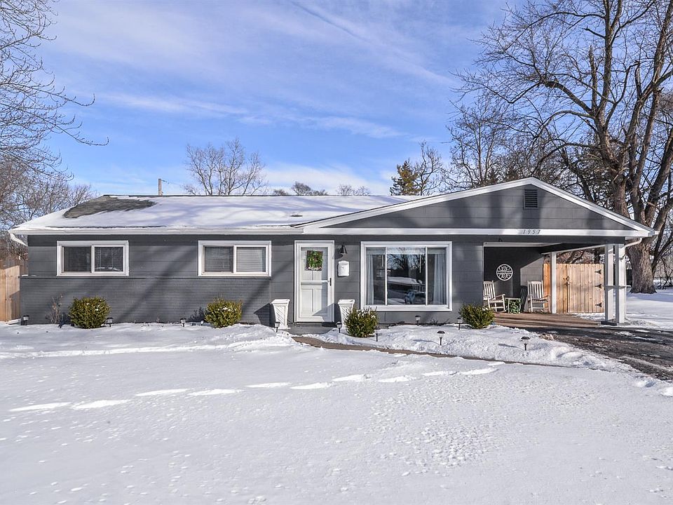 1st image of 1957 Sarona Ln