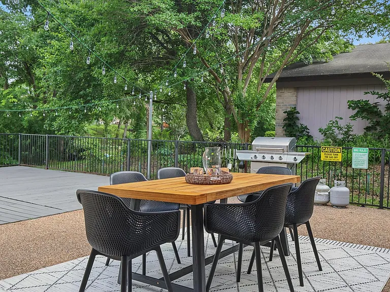 5830 Jester Dr — Photo 33