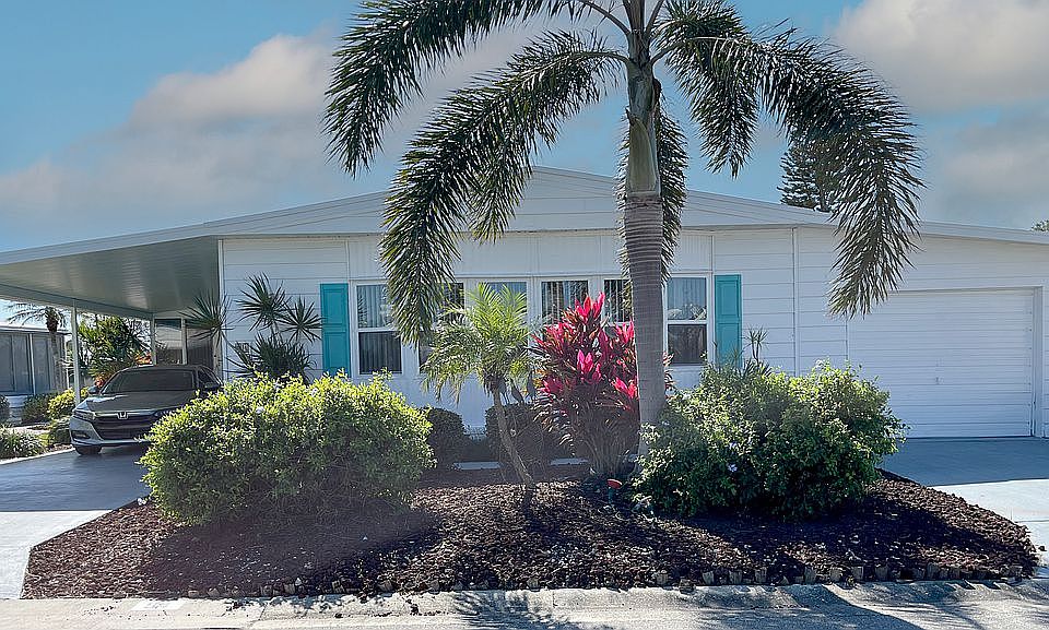 Large lake landscaped lot.