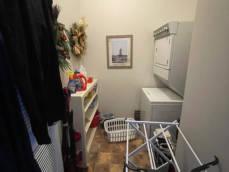 2000 N Milwaukee Ave #204 — Photo 10